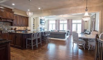 1059 E Paces Ln NE, Atlanta, GA 30326