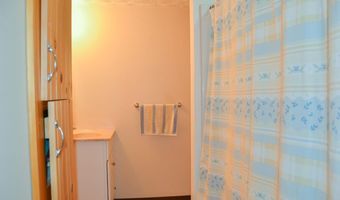 87 Middle Rd, Augusta, ME 04330