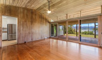 44-519 Kaneohe Bay Dr, Kaneohe, HI 96744