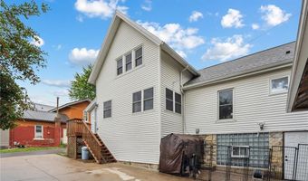 109 Park Ave, Anamosa, IA 52205