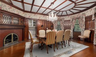 360 RUMSTICK Rd, Barrington, RI 02806