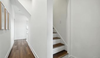 1542 Glen Parker Ave, Cincinnati, OH 45223