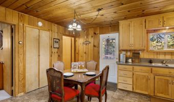 2534 Middle Dr, Arnold, CA 95223