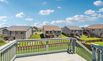 1735 Sadie Ln, Adel, IA 50003