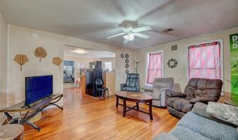 316 S 6th St, Chickasha, OK 73018
