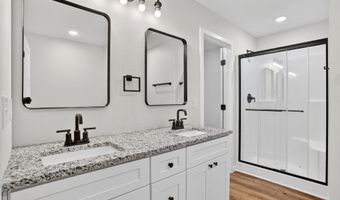 100 Northview Ter, Ash Grove, MO 65604