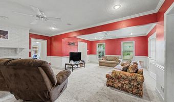416 Forest Glen Dr, Albany, GA 31707