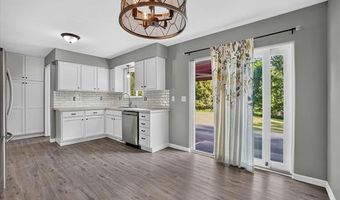 8280 W Rolston Rd, Argentine, MI 48451