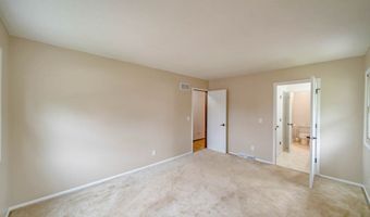 210 11th Ave SW, Altoona, IA 50009