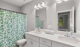 1040 W Trace Pl, Polk City, IA 50226