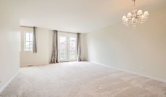 203 W Hyde St, Arlington Heights, IL 60005