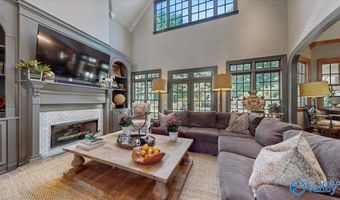 343 St Andrews Ln, Albertville, AL 35951