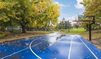 3522 Glenarden Rd, Arden Hills, MN 55112