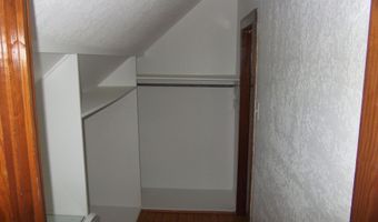 301 E Mill St, Angola, IN 46703