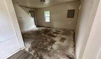 329 E 31st St, Anderson, IN 46016