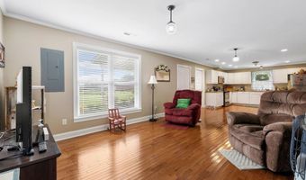 6829 Highpoint Rd, Albertville, AL 35950