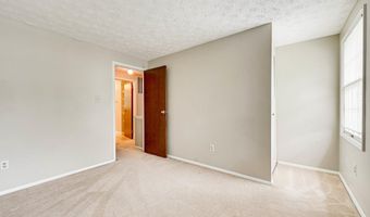 3381 MONARCH Ln, Annandale, VA 22003