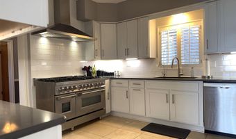 812 S Clowe Ave, Artesia, NM 88210