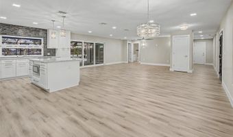 728 SPANISH MAIN Dr, Apollo Beach, FL 33572
