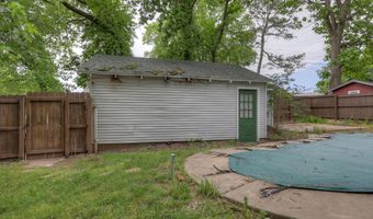 1643 Washington Ave, Baxter Springs, KS 66713