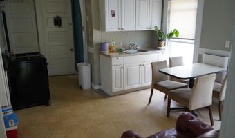 34 Hanford Ave, Bridgeport, CT 06605