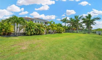832 MANNS HARBOR Dr, Apollo Beach, FL 33572