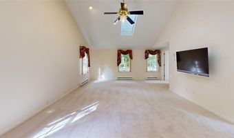 6051 SADDLEHORN Dr, Erie, PA 16506