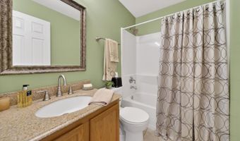 1148 Sawmill Ln, Algonquin, IL 60102