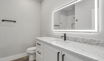 90 Live Oak St, Alvarado, TX 76009