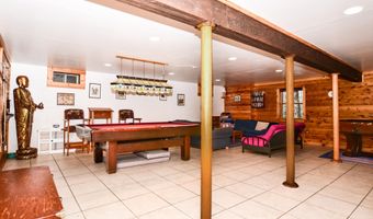 233 Algerie Rd, Becket, MA 01223