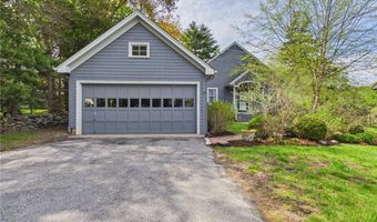 30 Forest Rd W, Bristol, RI 02809