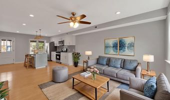 245 S CLINTON St, Baltimore, MD 21224