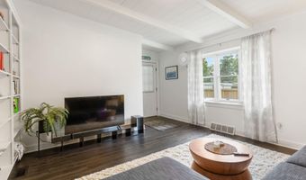 73733 Superior St, South Haven, MI 49090