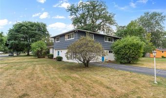 89 Devon Ln, Amherst, NY 14221
