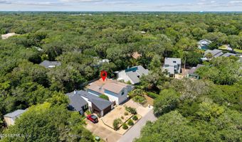 330 GARDEN Ln, Atlantic Beach, FL 32233