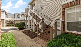 45091 BRAE Ter 203, Ashburn, VA 20147