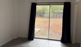 1715 School St, Anderson, CA 96007