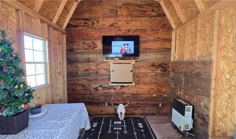 9240 S Longhorn Dr, Chloride, AZ 86431