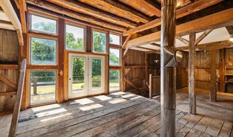 697 County Road 1302, Ashland, OH 44805
