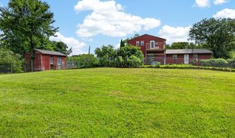 11393 Cookeville Boat Dock Rd, Baxter, TN 38544
