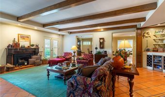 1821 Clare Dr, Alice, TX 78332