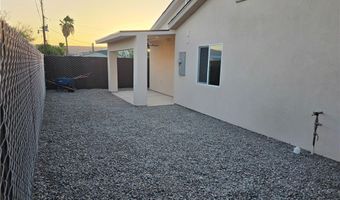 520 Harbor Dr, Bullhead City, AZ 86442