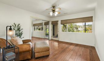 230 Avocado Pl, Camarillo, CA 93010