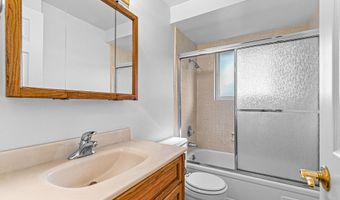 360 Coventry Pl, Ashland, OR 97520