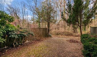 1260 MASTERS Dr, Arnold, MD 21012