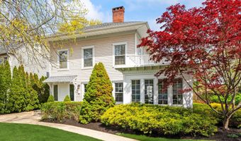 104 Lake Dr, Allenhurst, NJ 07711