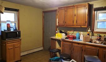 30 Hollywood Ave, Coventry, RI 02816