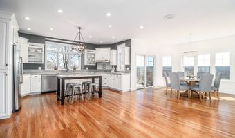 10 Trailing Ridge Rd, Brookfield, CT 06804