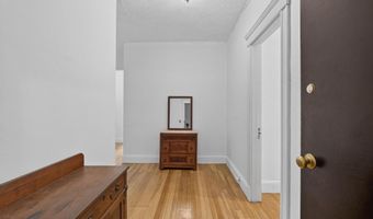 66 Queensberry St 319, Boston, MA 02215