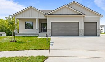 1112 2nd St NE, Altoona, IA 50009